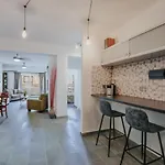 Apartment Lazaros Centre *