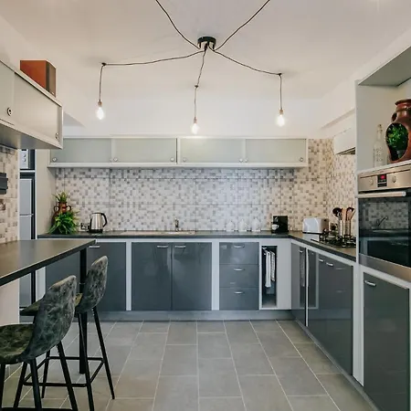 Apartment Lazaros Centre *