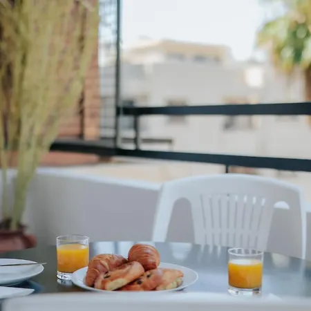 Lazaros Centre 拉纳卡